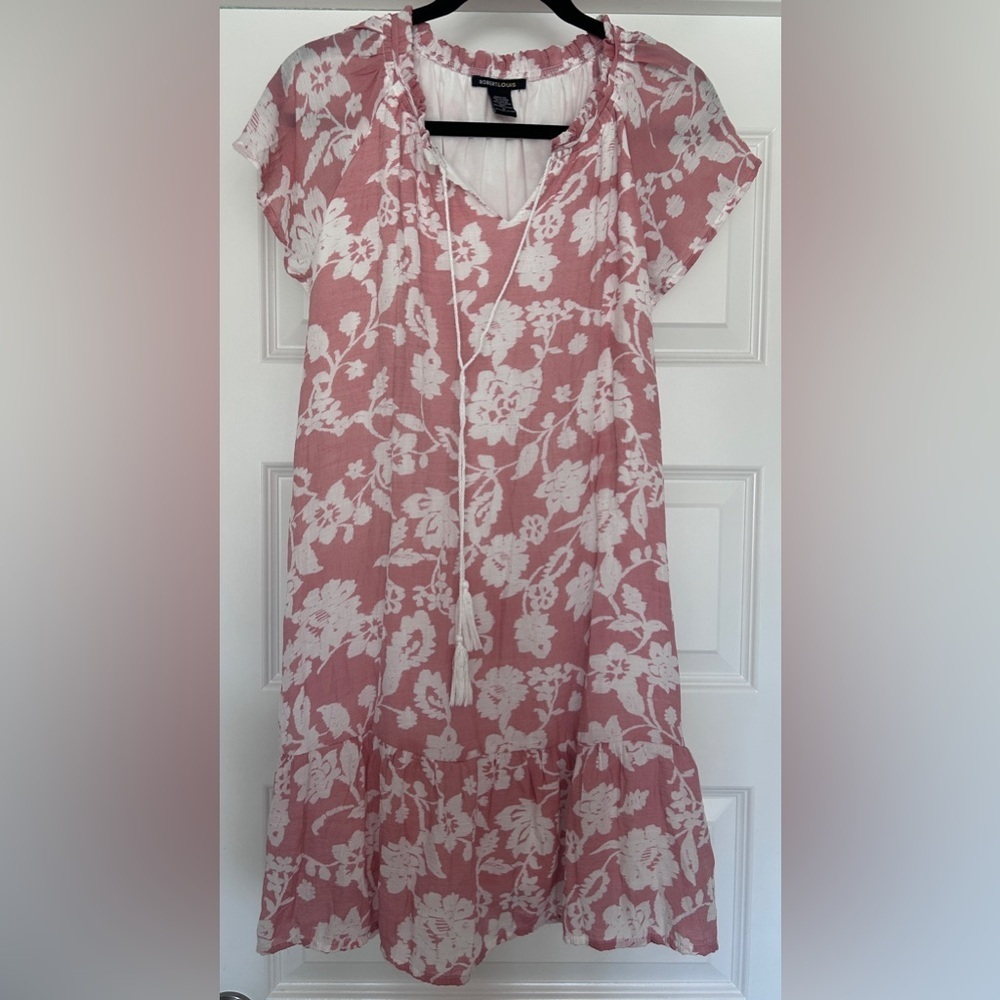 Robert Louis Pink Floral Boho Mini Dress Tassel Tie Neck Ruffle Hem Size Small